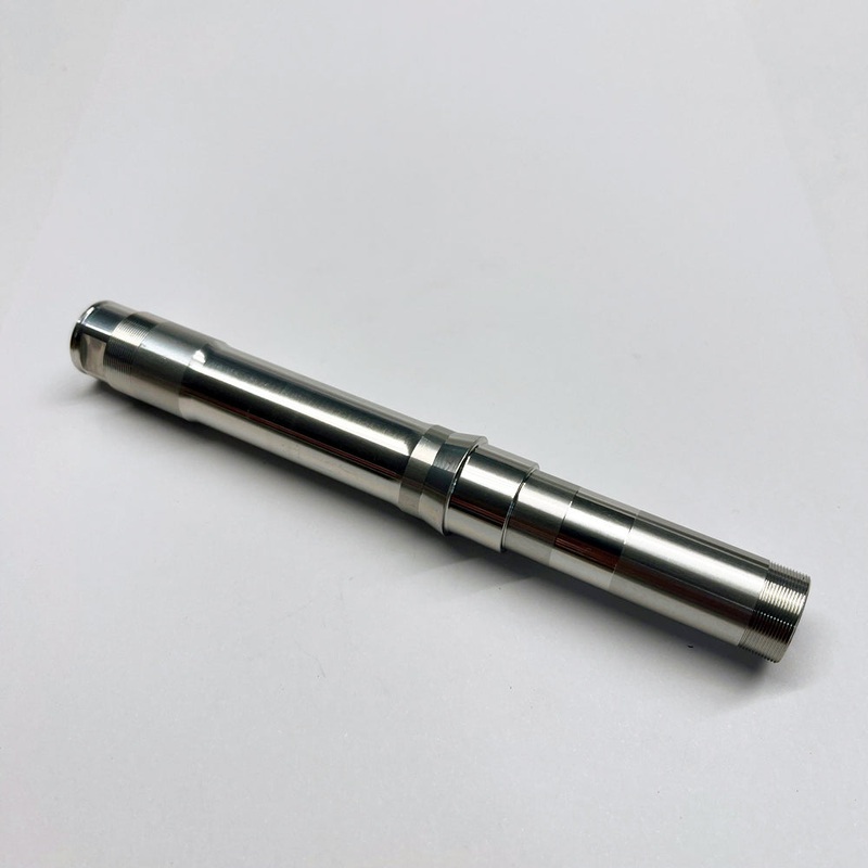 Campagnolo Axle for rear disc brake hub