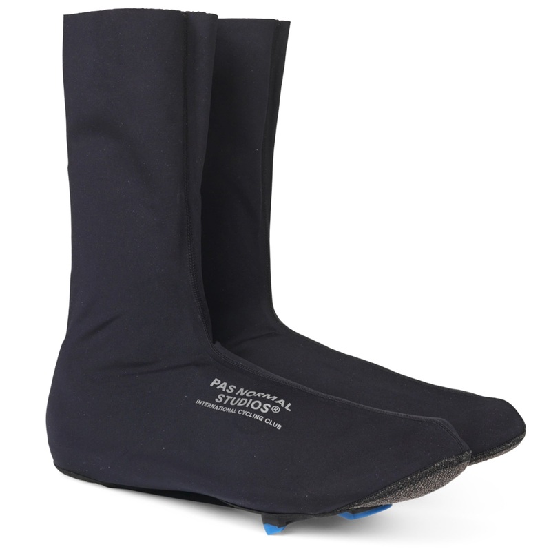 Copriscarpe Pas Normal Studios Logo Light – Nero