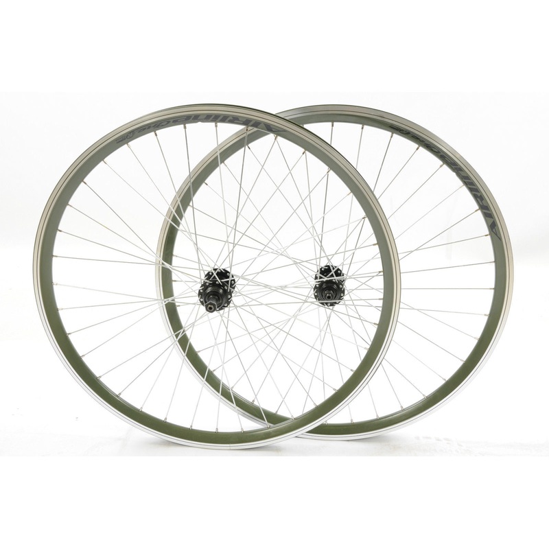 PAIR 26MOUNTAIN BIKE WHEELS GREEN AIRLINE DOUBLE WALL RIMS & Q-R HUBS 559 x 21
