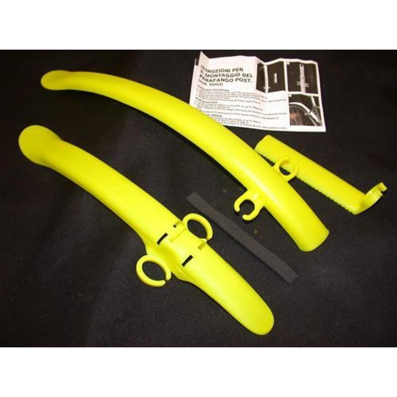 PAIR TRENDY YELLOW CLIP ON CLIP OFF BIKE MUDGUARDS SUIT RACING ROAD BIKES, RACER