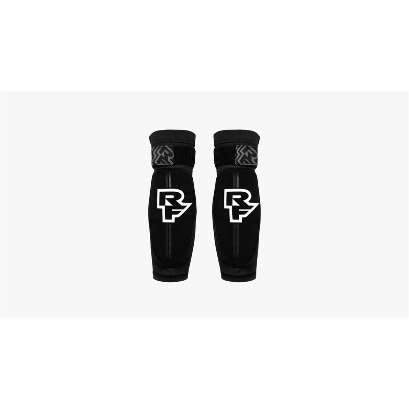 Race Face – Indy Elbow Pad|Race Face Indy Elbow-Stealth-S (RFBAINDYUSTE02)|Race Face Indy Elbow-Stealth-M (RFBAINDYUSTE03)|Race Face Indy Elbow-Stealth-L (RFBAINDYUSTE04)|Race Face Indy Elbow-Stealth-XL (RFBAINDYUSTE05)
