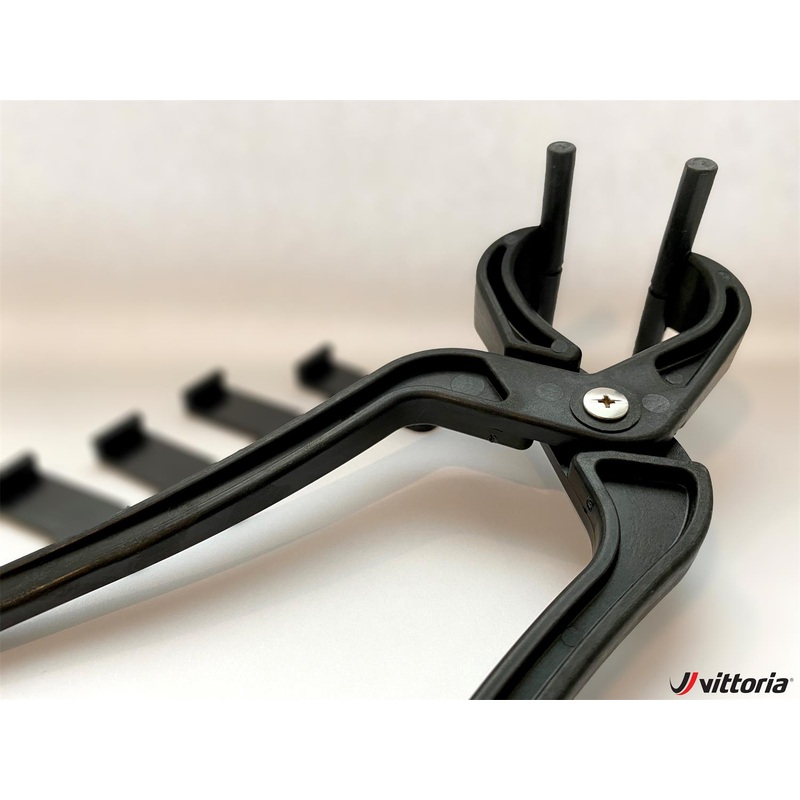 Vittoria Road Tubeless Tool Kit