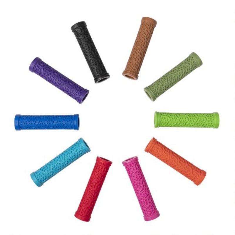 Funn Hilt ES Grips|Funn Hilt ES Grip, Full Rubber, No Lock On – Black|Funn Hilt ES Grip, Full Rubber, No Lock On – Red|Funn Hilt ES Grip, Full Rubber, No Lock On – Blue|Funn Hilt ES Grip, Full Rubber, No Lock On – Olive Green|Funn Hilt ES Grip, Full Rubbe