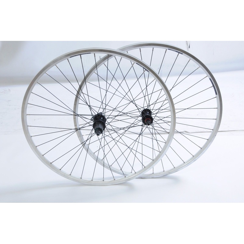 700c HYBRID TREKKING BIKE WHEELS 8,9,10 CASSETTE SEALED BEARINGS DUAL WALL WHITE