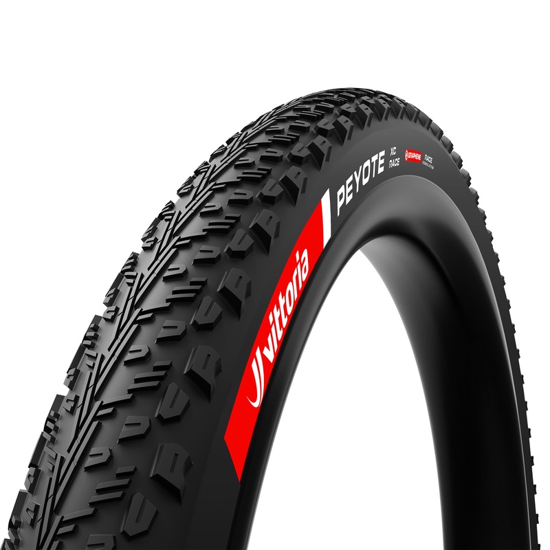 Vittoria Peyote XC Race Tire – 29 x 2.4 Tubeless Folding BLK Graphene + Silica G2.0