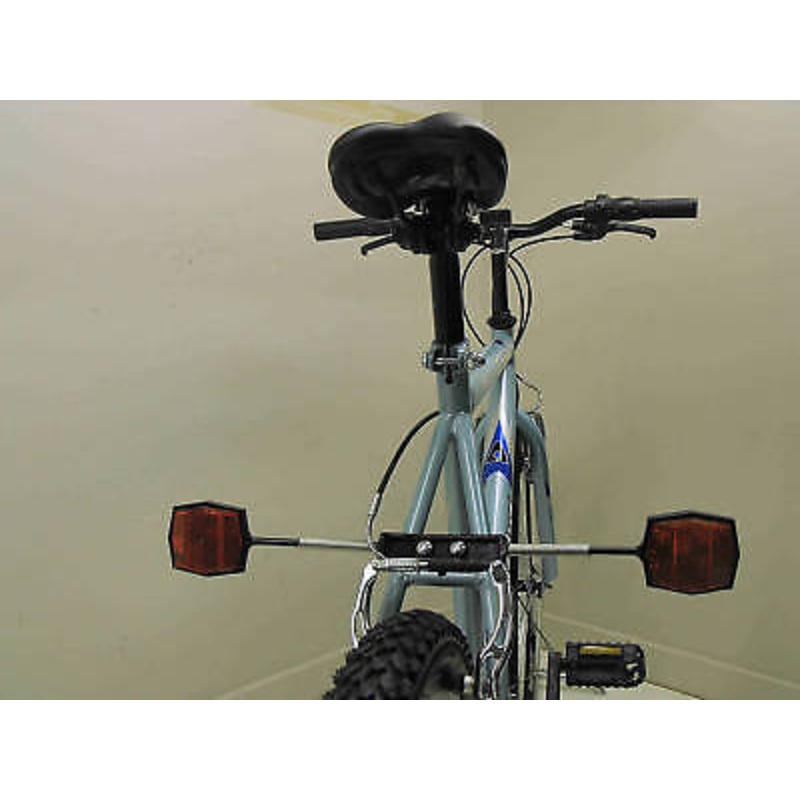 BIKE ULTIMATE SAFETY REFLECTOR BAR SET HI-VIS ON BOTH SIDES OF YOUR BIKE FIXIE