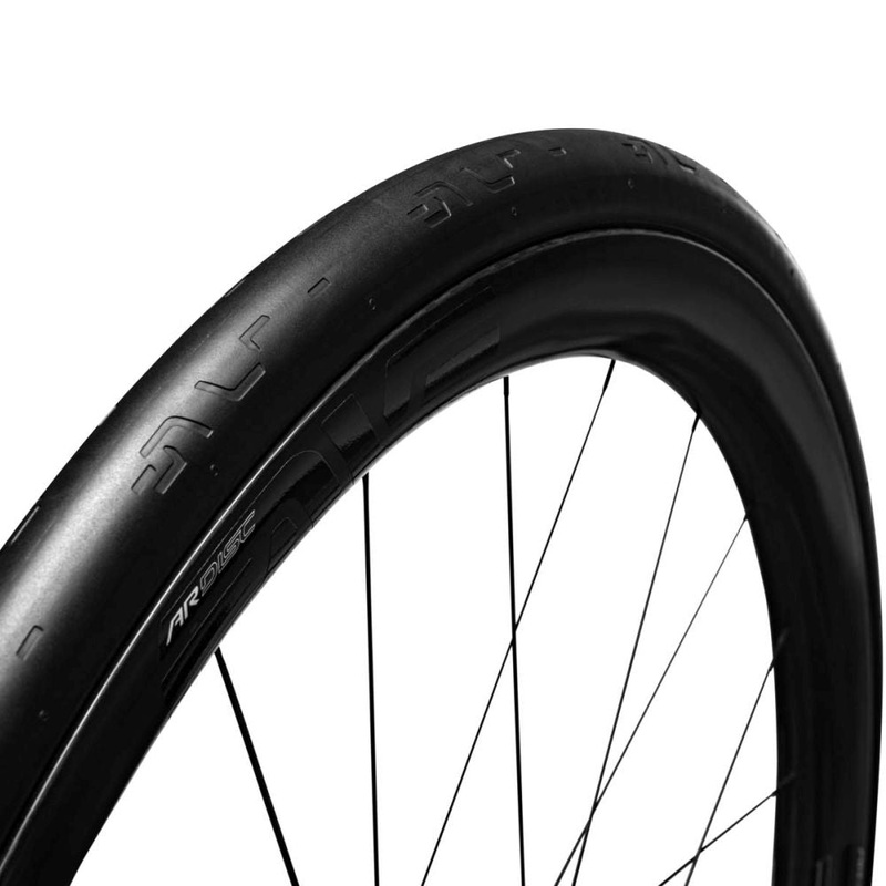 ENVE – SES Road Tyre – Black|ENVE – SES Road Tyre – 700x29mm – Black|ENVE – SES Road Tyre – 700x27mm – Black|ENVE – SES Road Tyre – 700x25mm – Black
